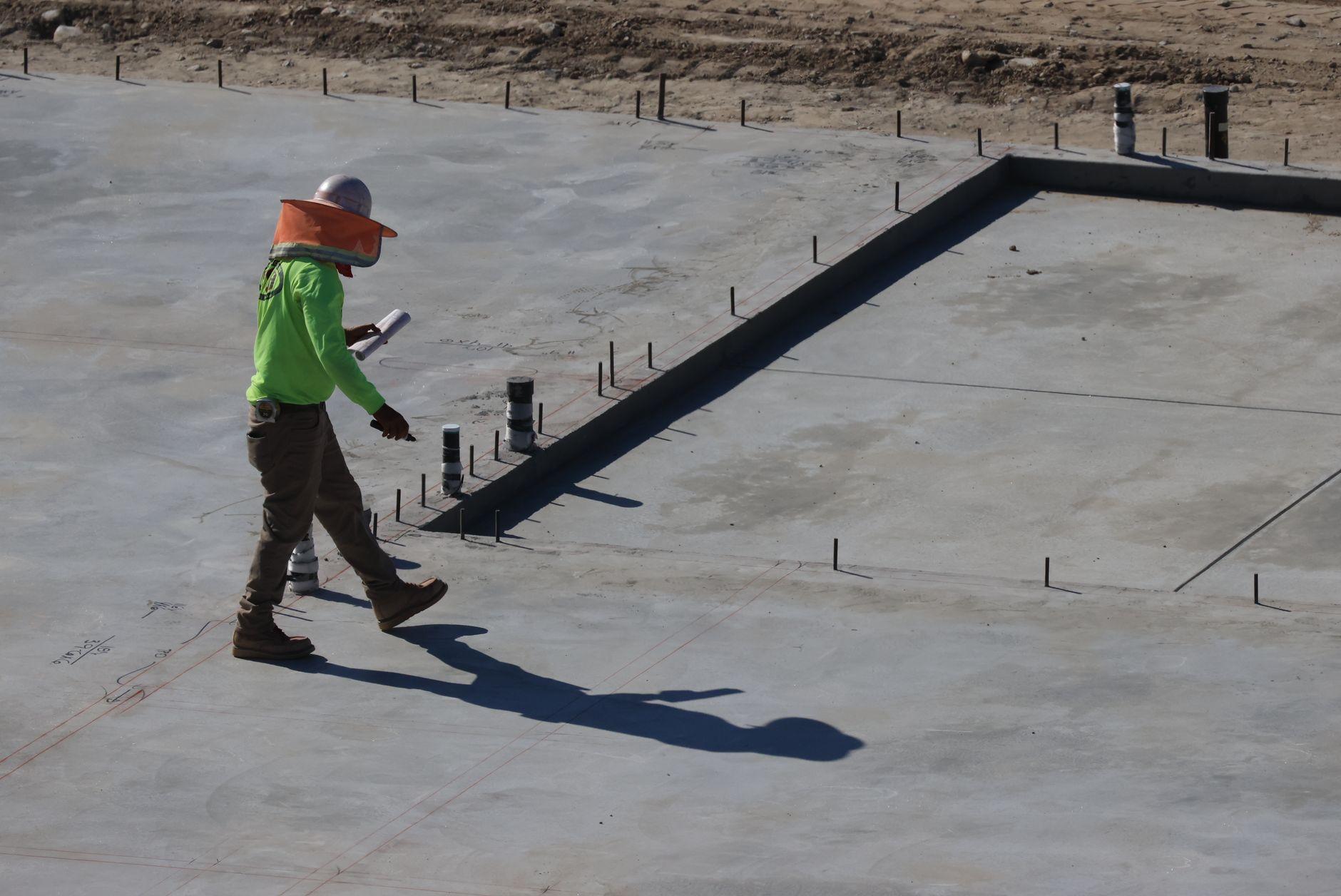 Cara Menjaga Mutu Beton Rumah Sejak Pengecoran hingga Masa Curing